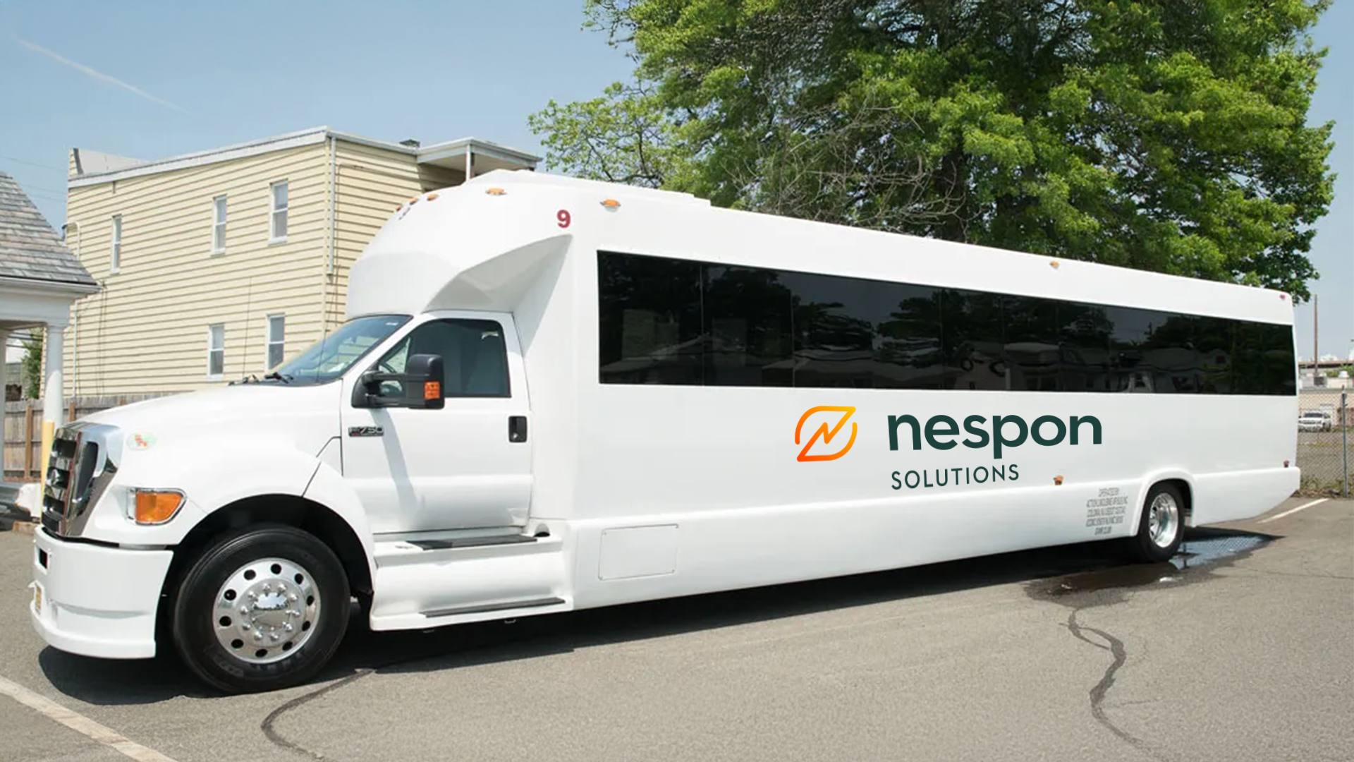 nespon-party-bus